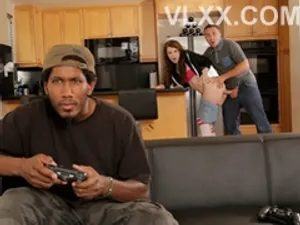 Bú lồn vợ bạn nước bắn tùm lum