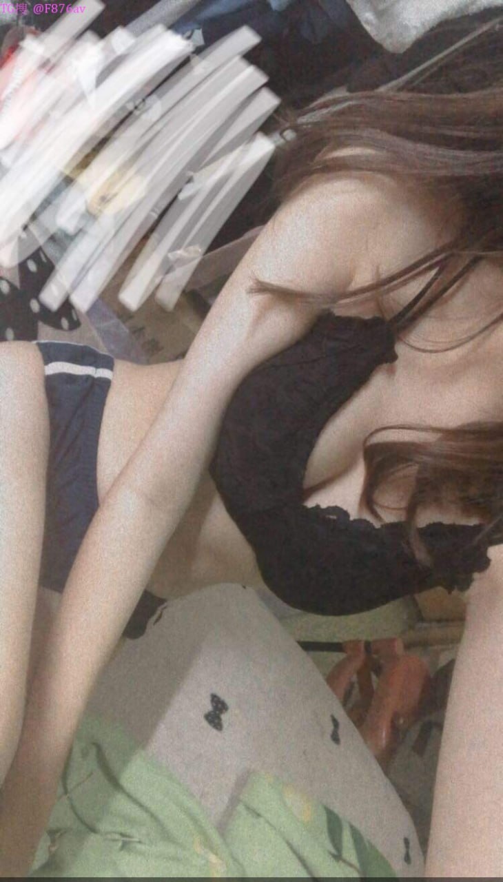 Lặng nhìn Người vợ thỏa mãn với tình củ vietsub