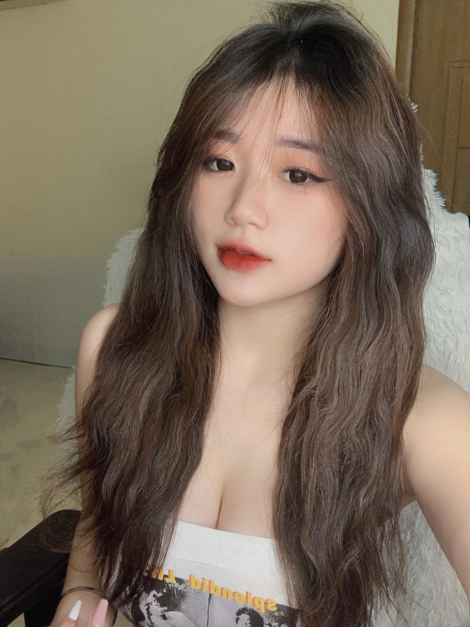 Phim AV nội địa Jingdong Films JD055 Thế giới ngầm: Đen ăn đen Ling Yuxuan